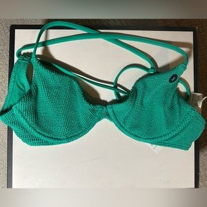 Hollister Underwire Bikini Top, Green, Size small
